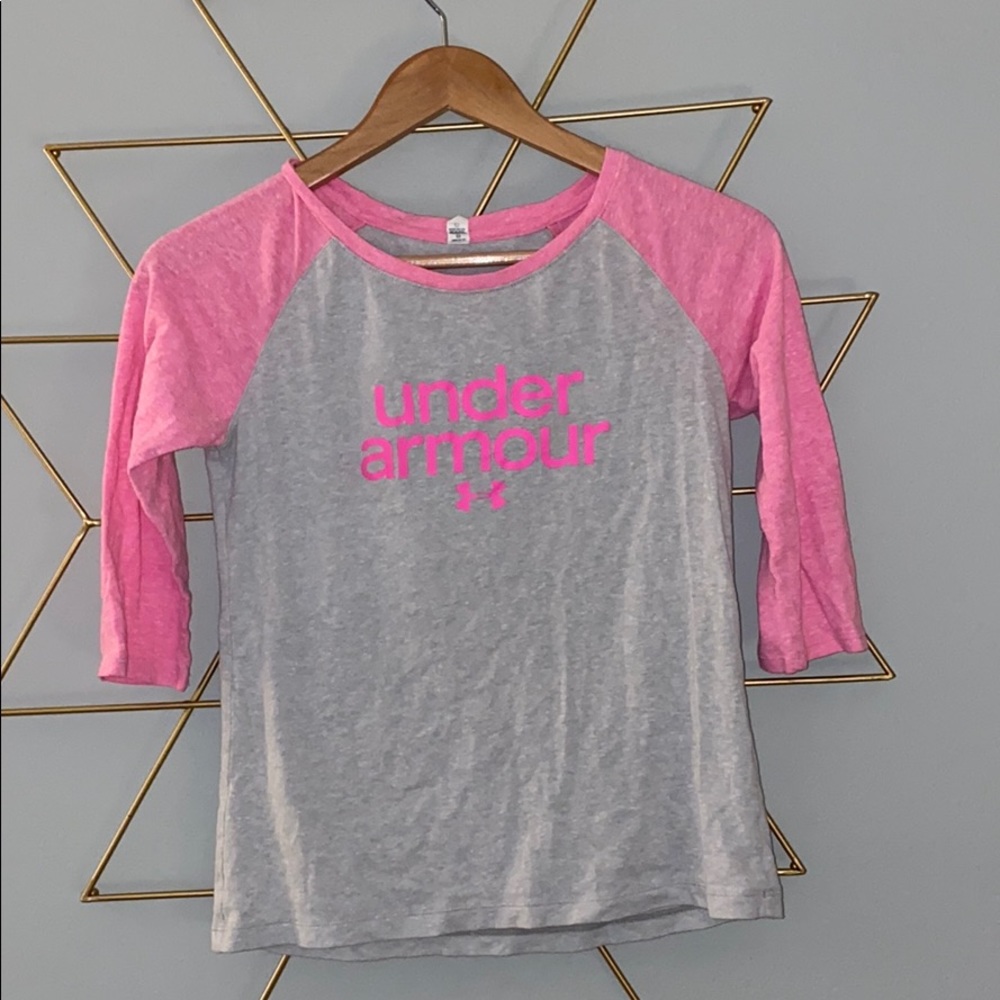 cropped sleeve tee
